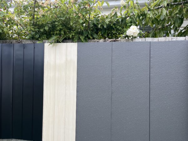PU Style Noise Reduction Fence Panel Black - Per 1 meter Long x 0.383 meter Wide - Image 5